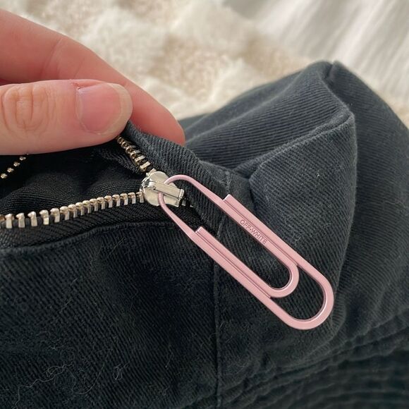 OFFWHITE | NWOT Off-White Metal Arrow Bucket Hat - Picture 8 of 13